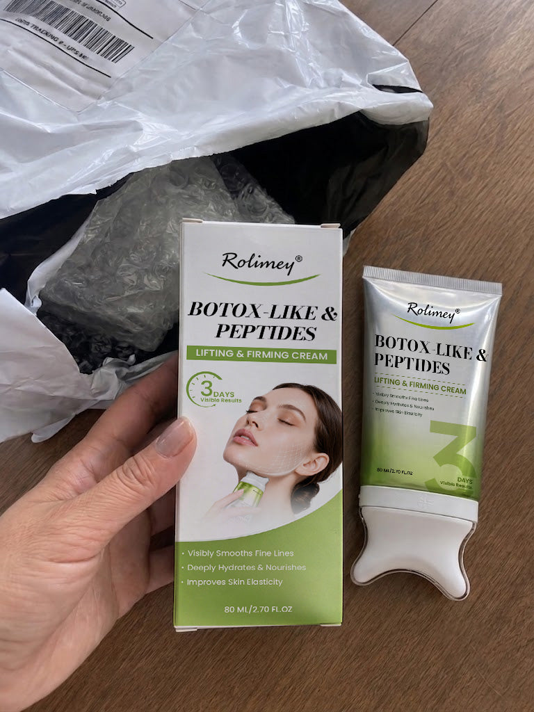 Customer unboxing Rolimey cream